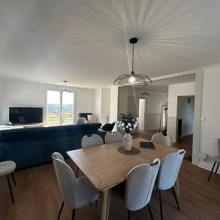 Jumapi Family House With Swimming Pool Gasthuis