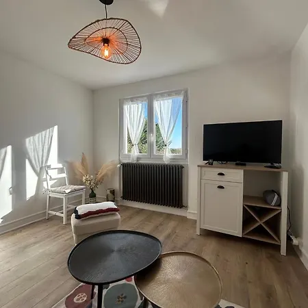 Gasthuis Jumapi Family House With Swimming Pool