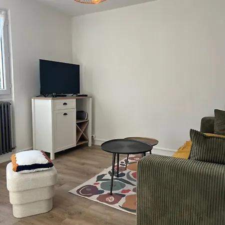 Jumapi Family House With Swimming Pool