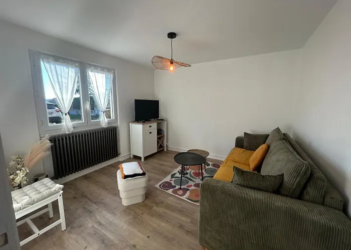 Jumapi Family House With Swimming Pool 3*