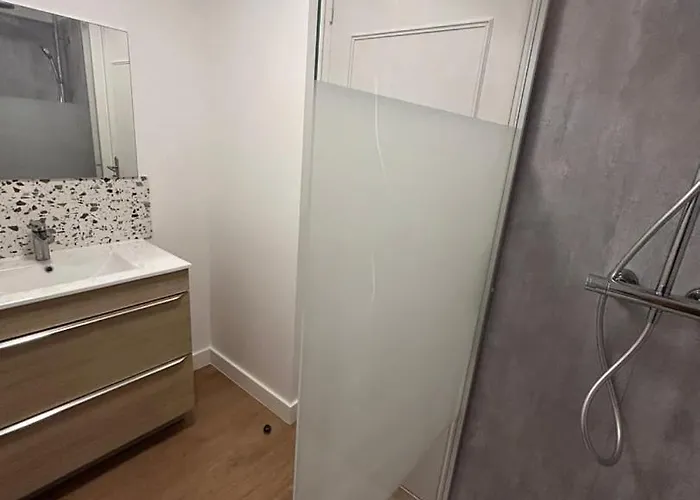 Jumapi Family House With Swimming Pool Pensión 3*