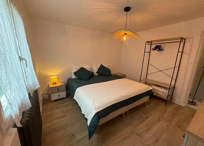 Jumapi Family House With Swimming Pool Pensión